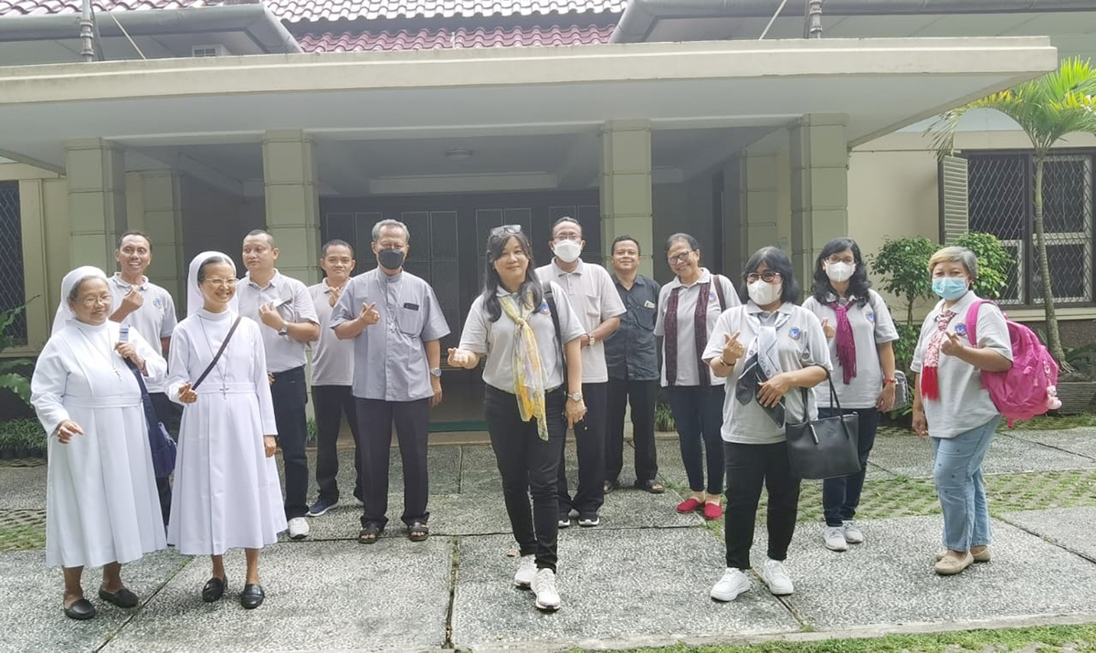 Komisi HAK dan Kerawam Tanjungkarang  Silaturahmi ke  Mgr. Y. Harun Yuwono